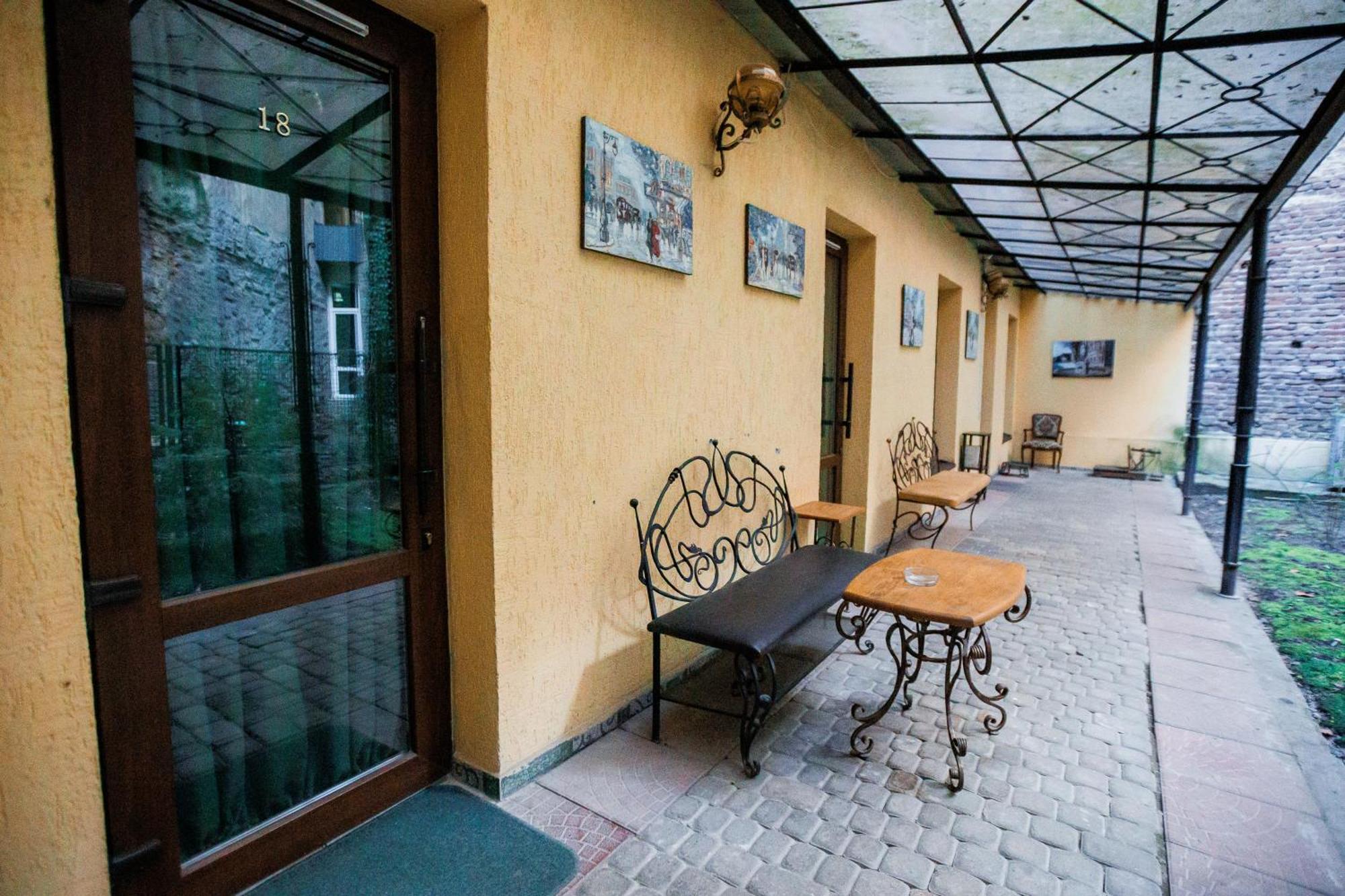 Staryi Krakiv Hotel Lviv Exterior foto